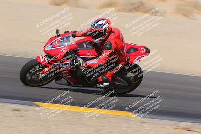 media/Oct-08-2022-SoCal Trackdays (Sat) [[1fc3beec89]]/Turn 9 Inside (10am)/